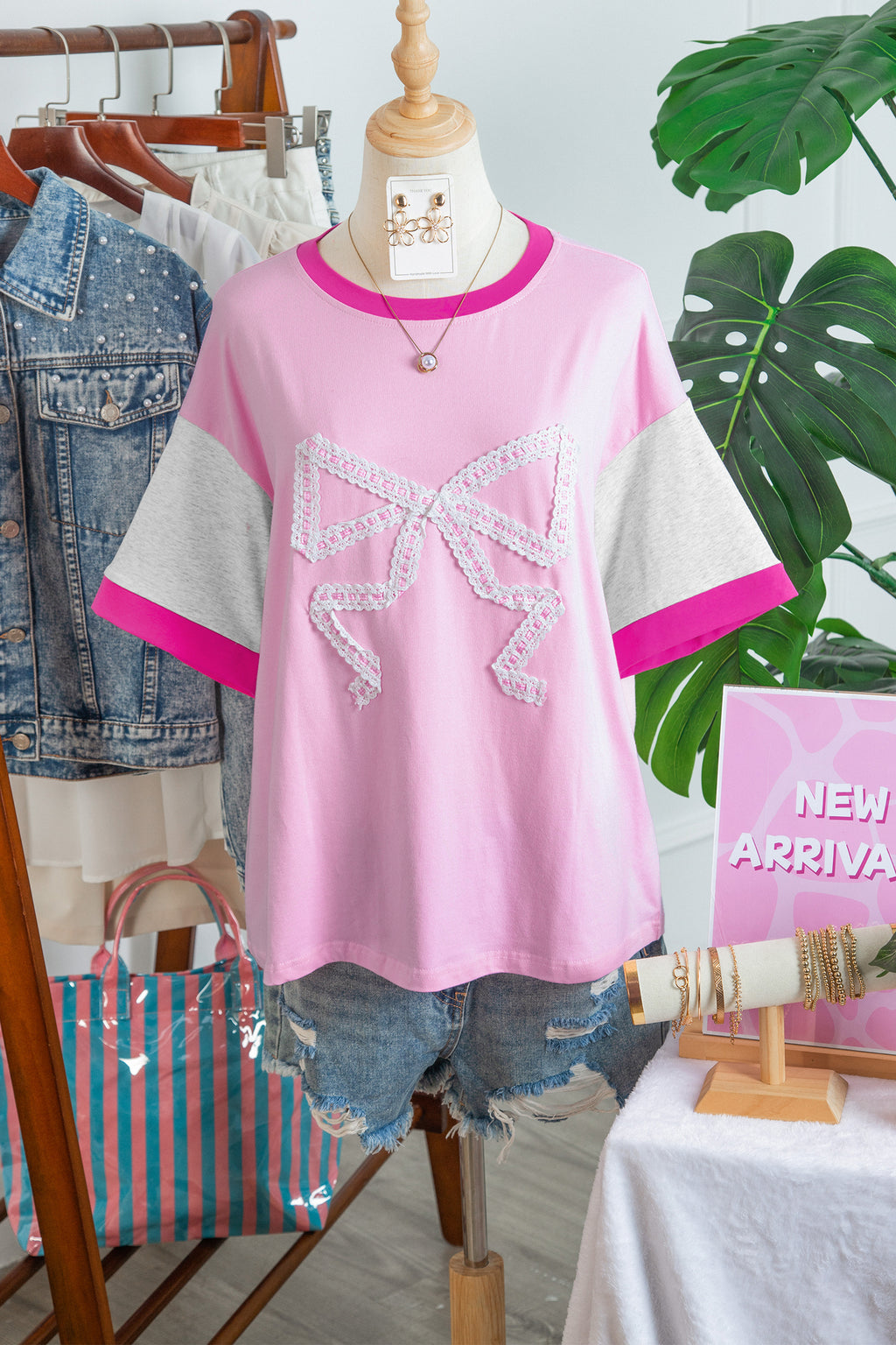 Gossamer Pink Embroidered Bow Detail Color Block Loose Tee