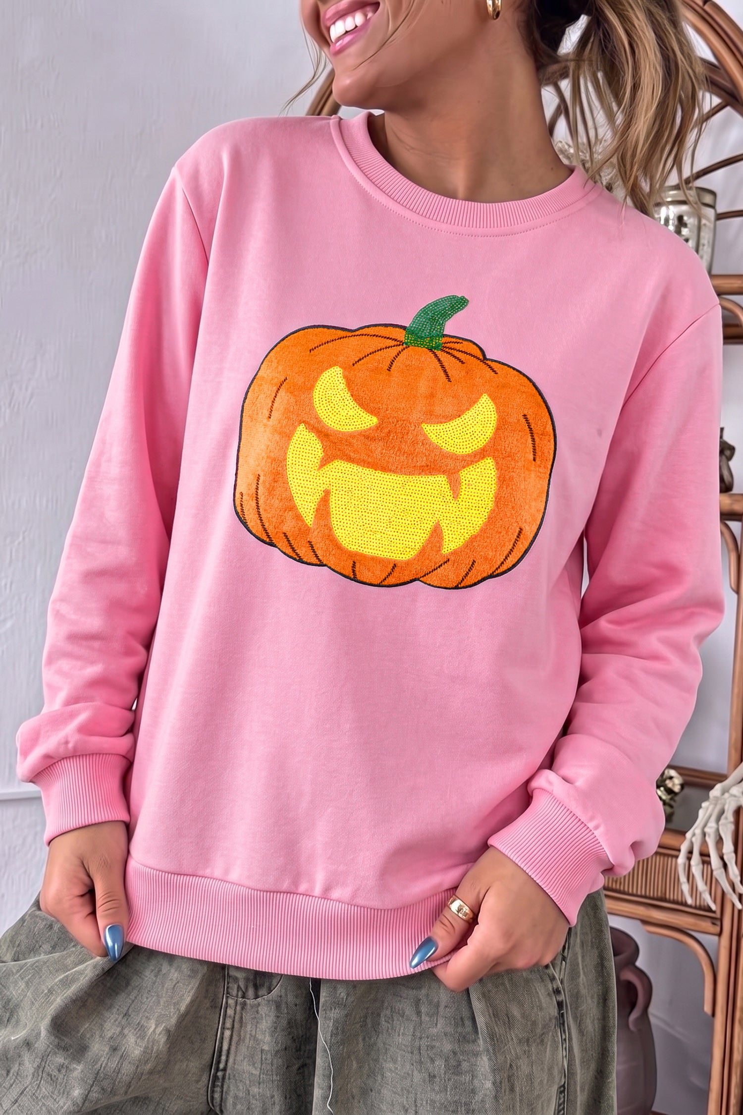 Pink Embroidered Pumpkin Face Long Sleeve Round Neck Sweatshirt