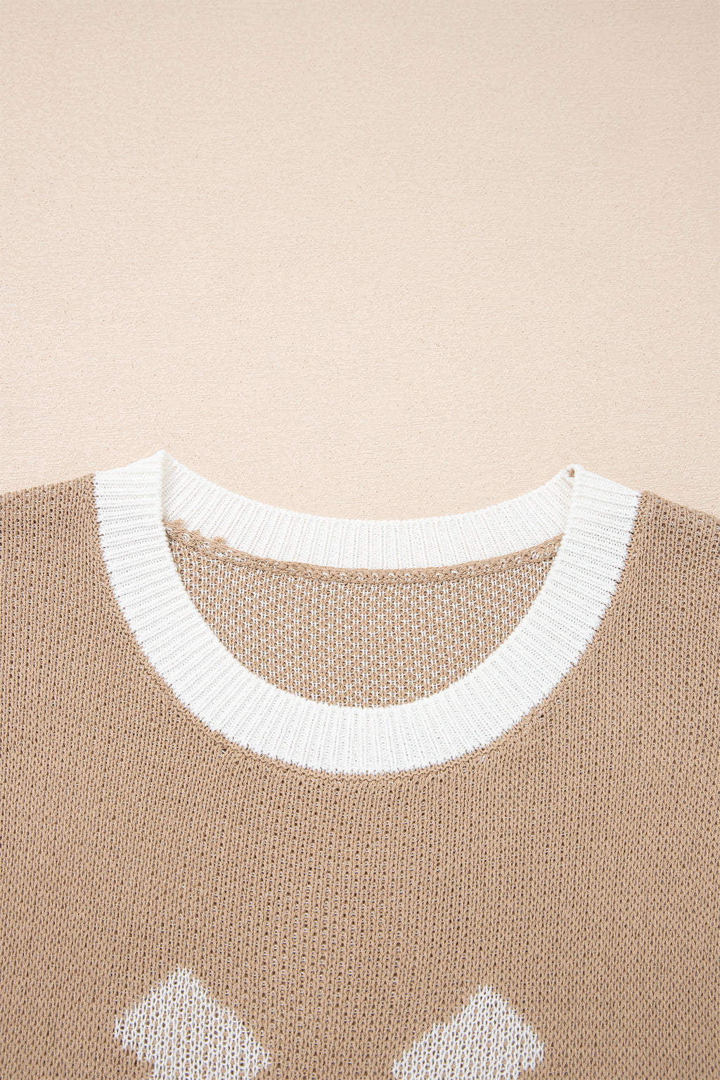 Cozy Horse Shoe Short Sleeve Sweater