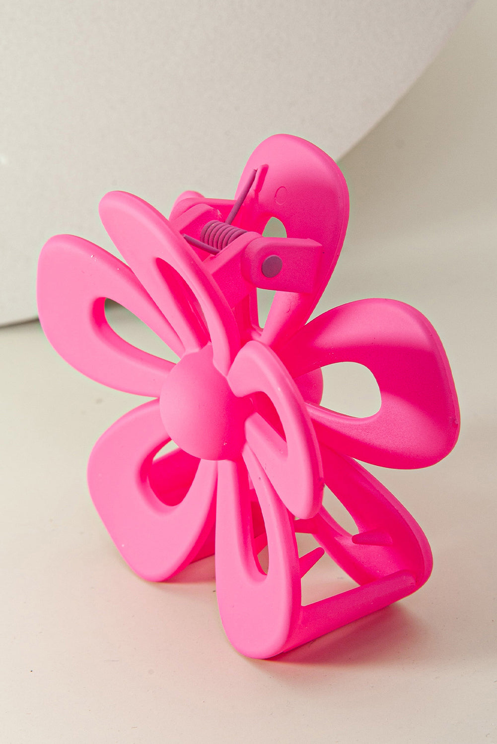 Rose Red Sweet Claw Clip