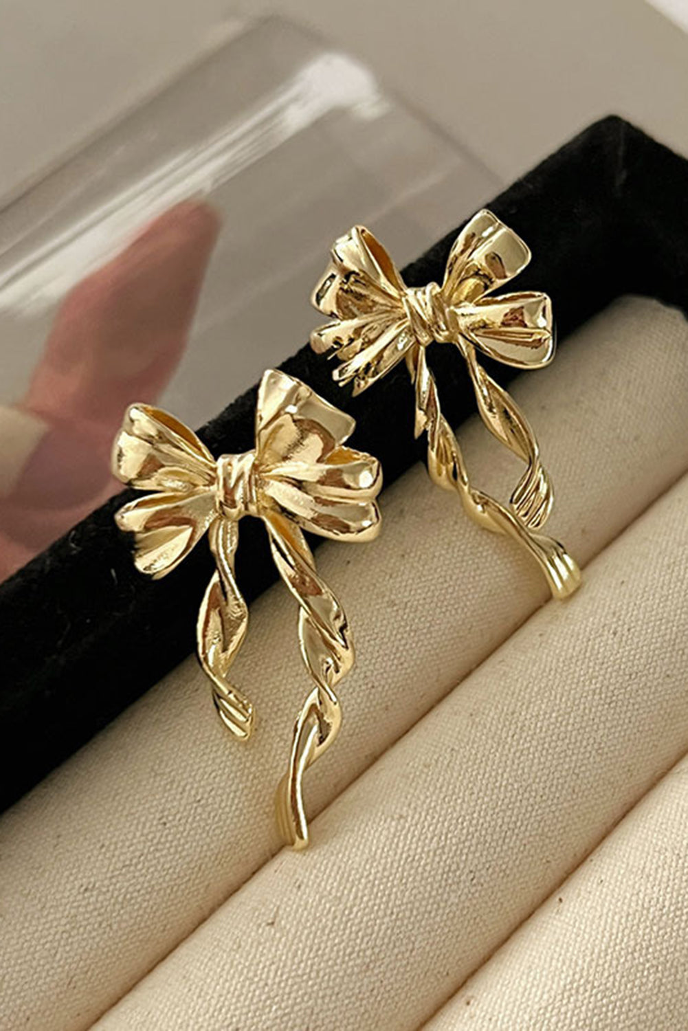 Gold Bow Knot Earrings