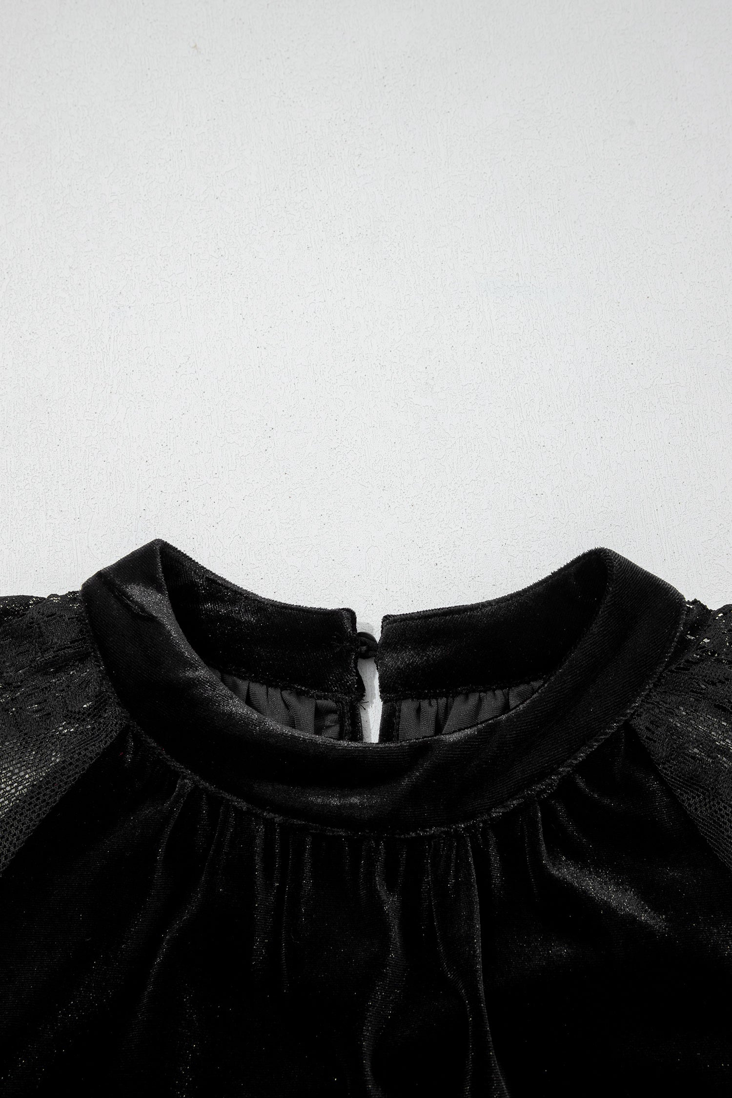 Color Black Solid Color Sheer Lace Long Sleeve Patchwork Stand Neck Velvet Blouse
