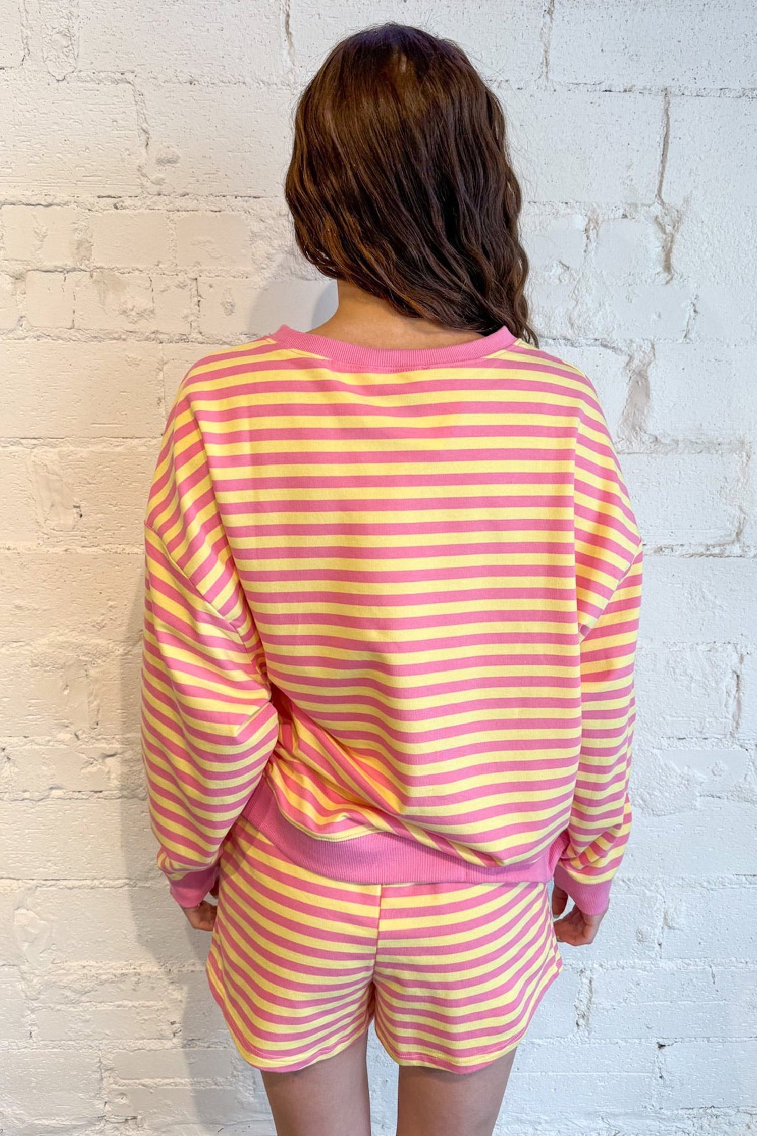 Yellow Stripe Color Block Trim Round Neck Long Sleeve Top Casual Shorts 2pcs Set