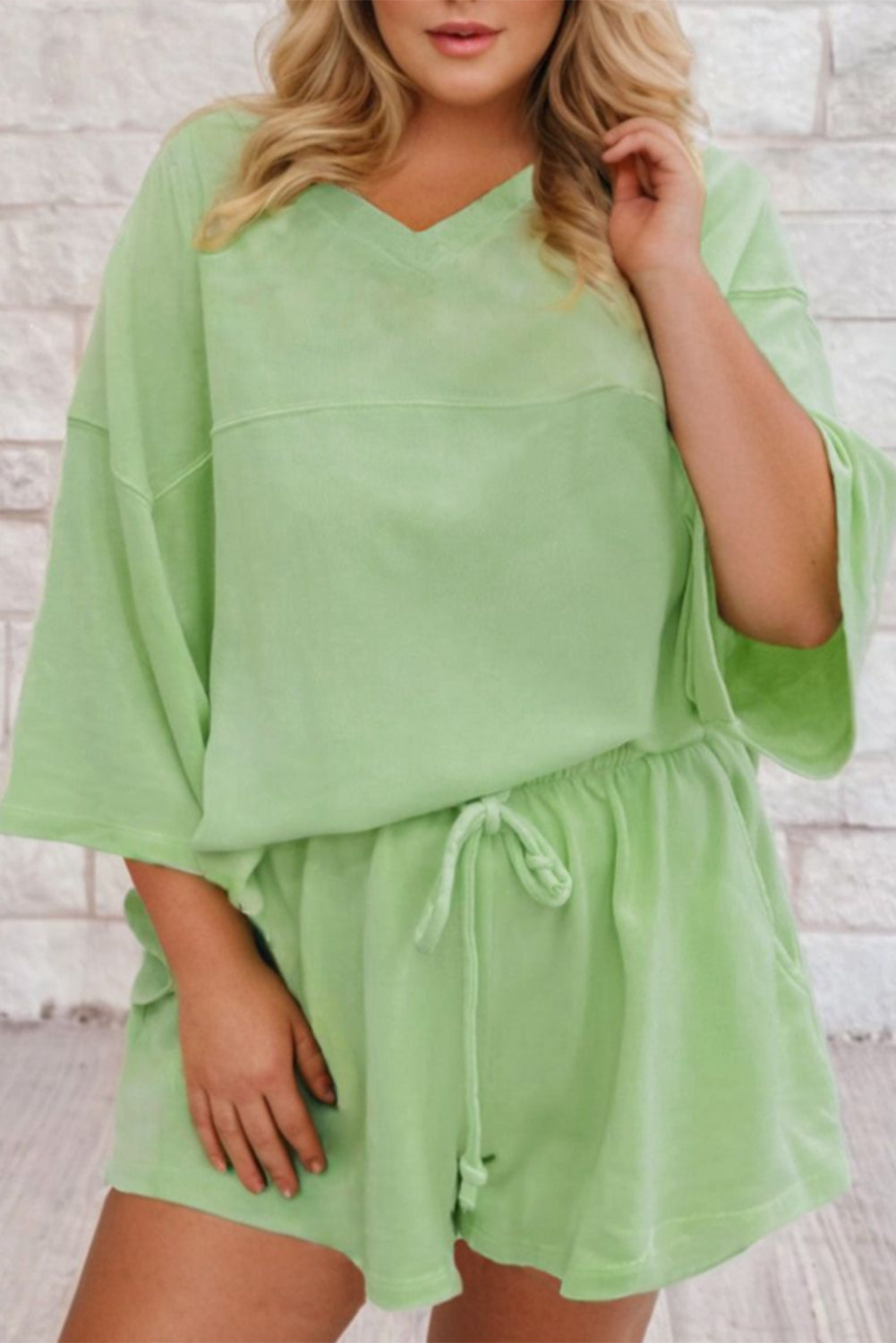 Chic Meadow Mint Outfit