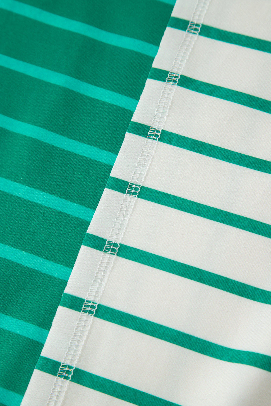 Green Stripe Colorblock 3/4 Sleeve Loose T Shirt