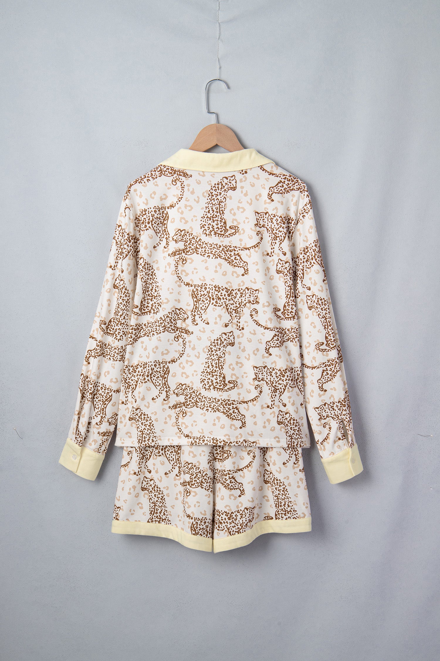 Yellow Leopard Print Colorblock Pocket Placket Long Sleeve Lounge Set