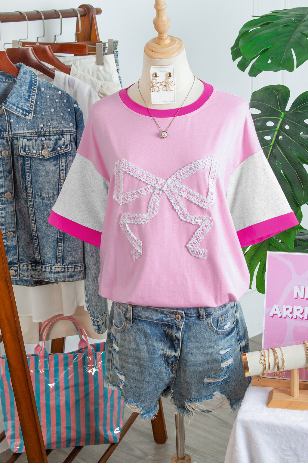 Gossamer Pink Embroidered Bow Detail Color Block Loose Tee