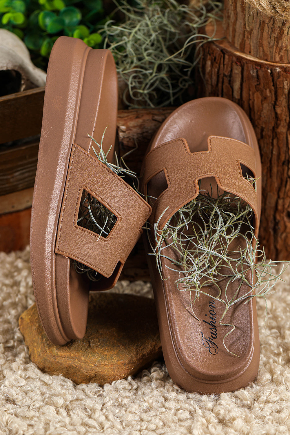 Luxe H Cut Platform Slides
