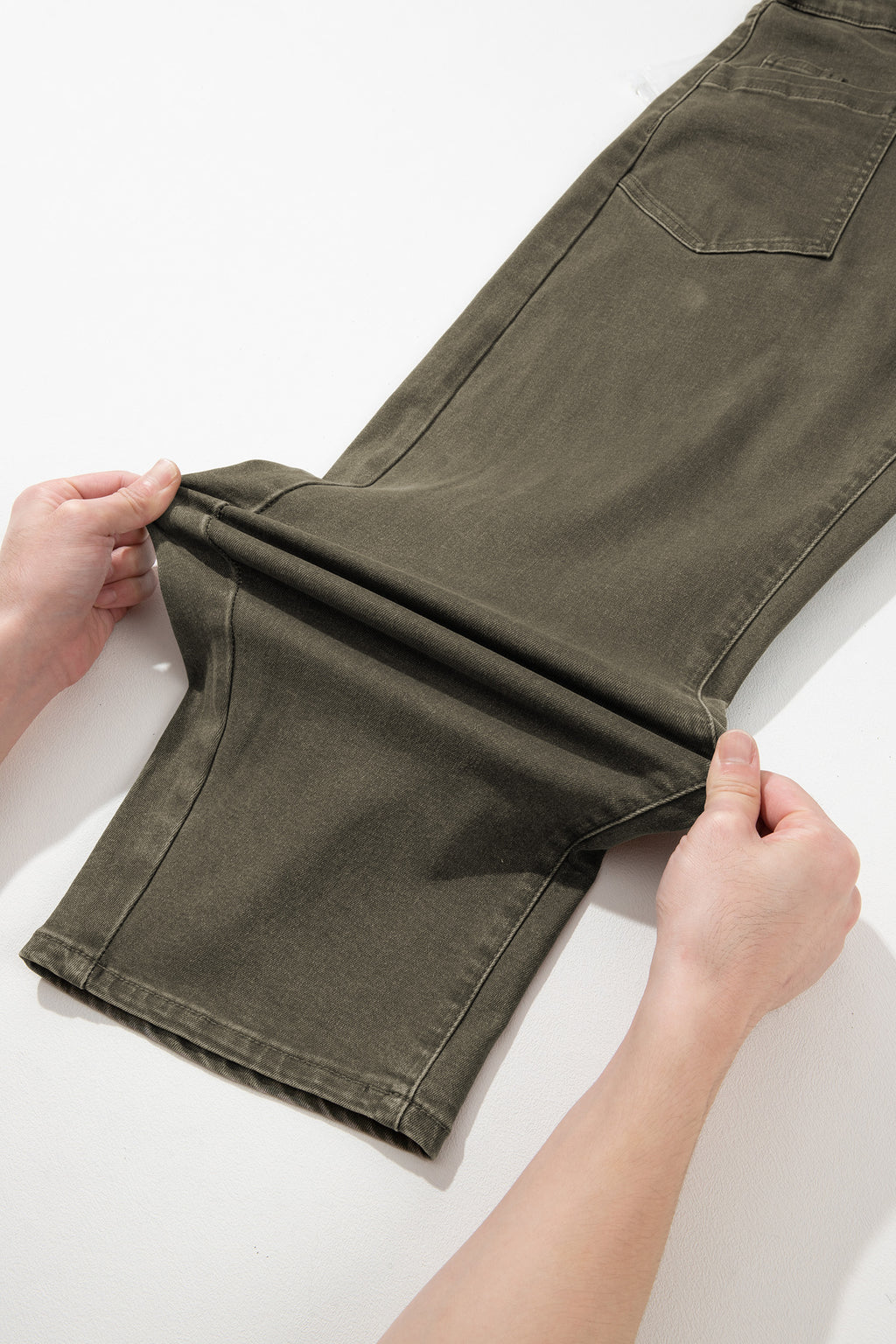 Four Leaf Clover Solid Color Square Patch Pocket Ankle-length Barrel Jeans