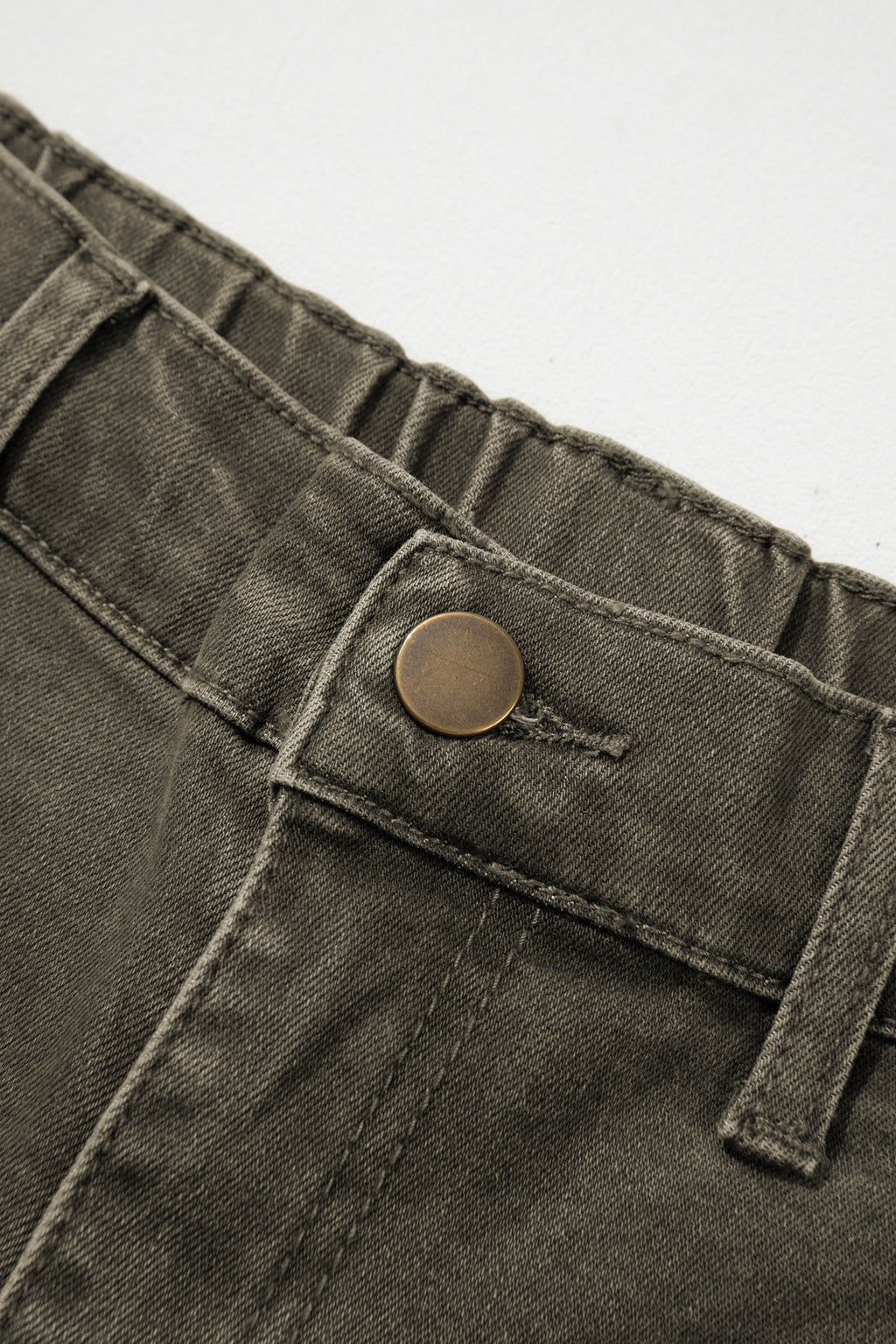 Four Leaf Clover Solid Color Square Patch Pocket Ankle-length Barrel Jeans