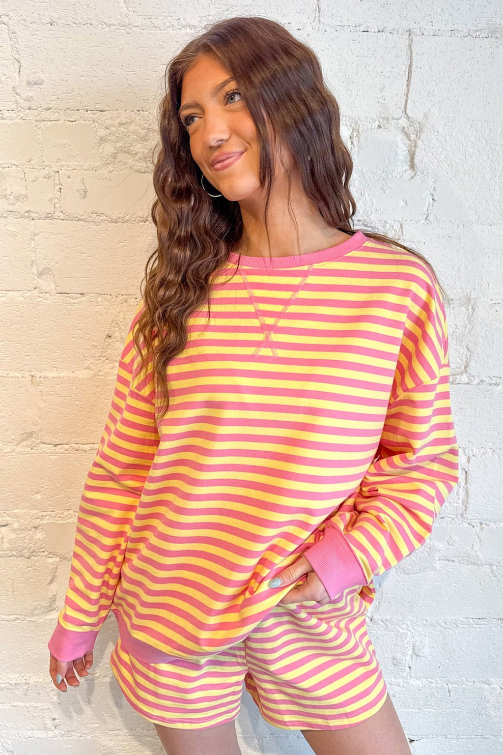 Yellow Stripe Color Block Trim Round Neck Long Sleeve Top Casual Shorts 2pcs Set
