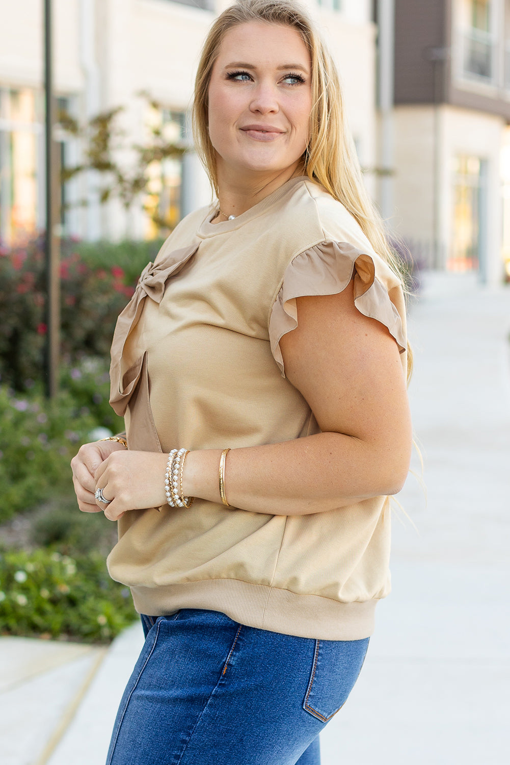 Lux Creamy Bows Top