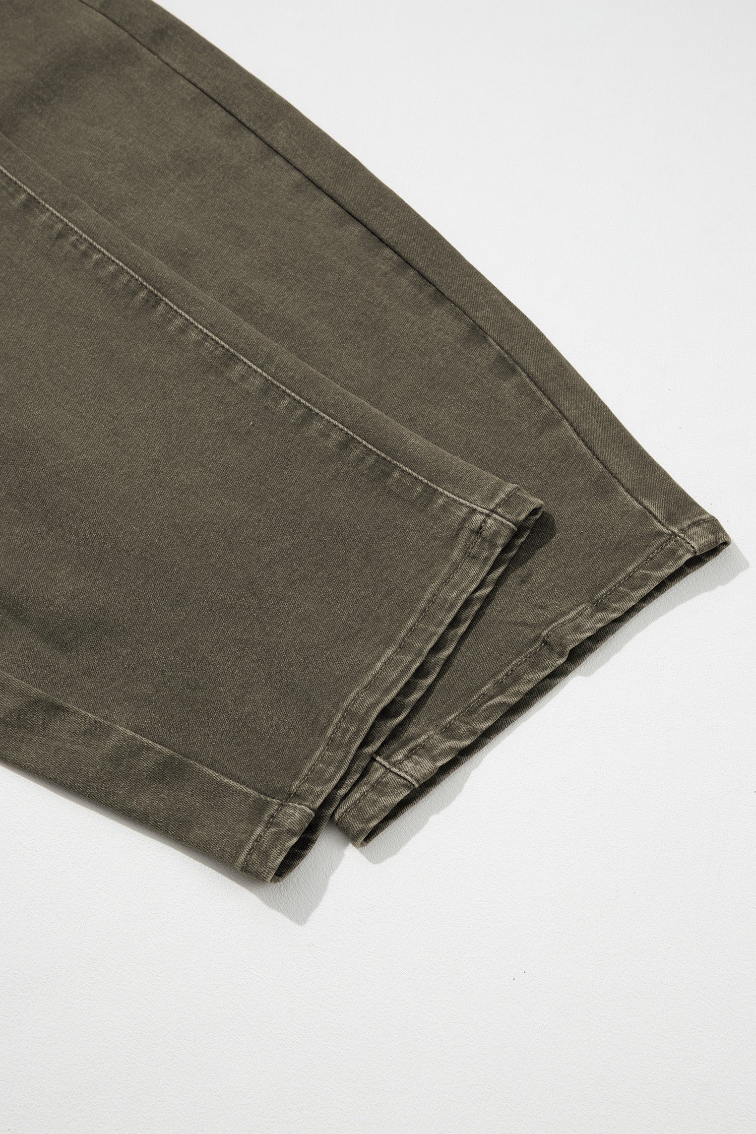 Four Leaf Clover Solid Color Square Patch Pocket Ankle-length Barrel Jeans