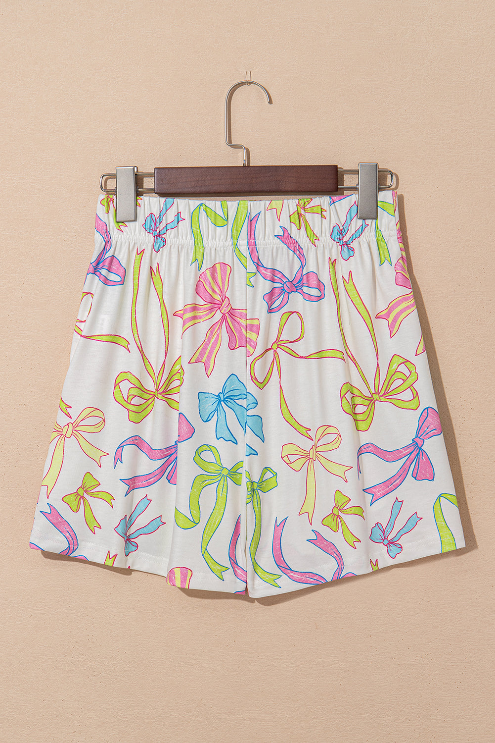White Cheerful Bow Shorts