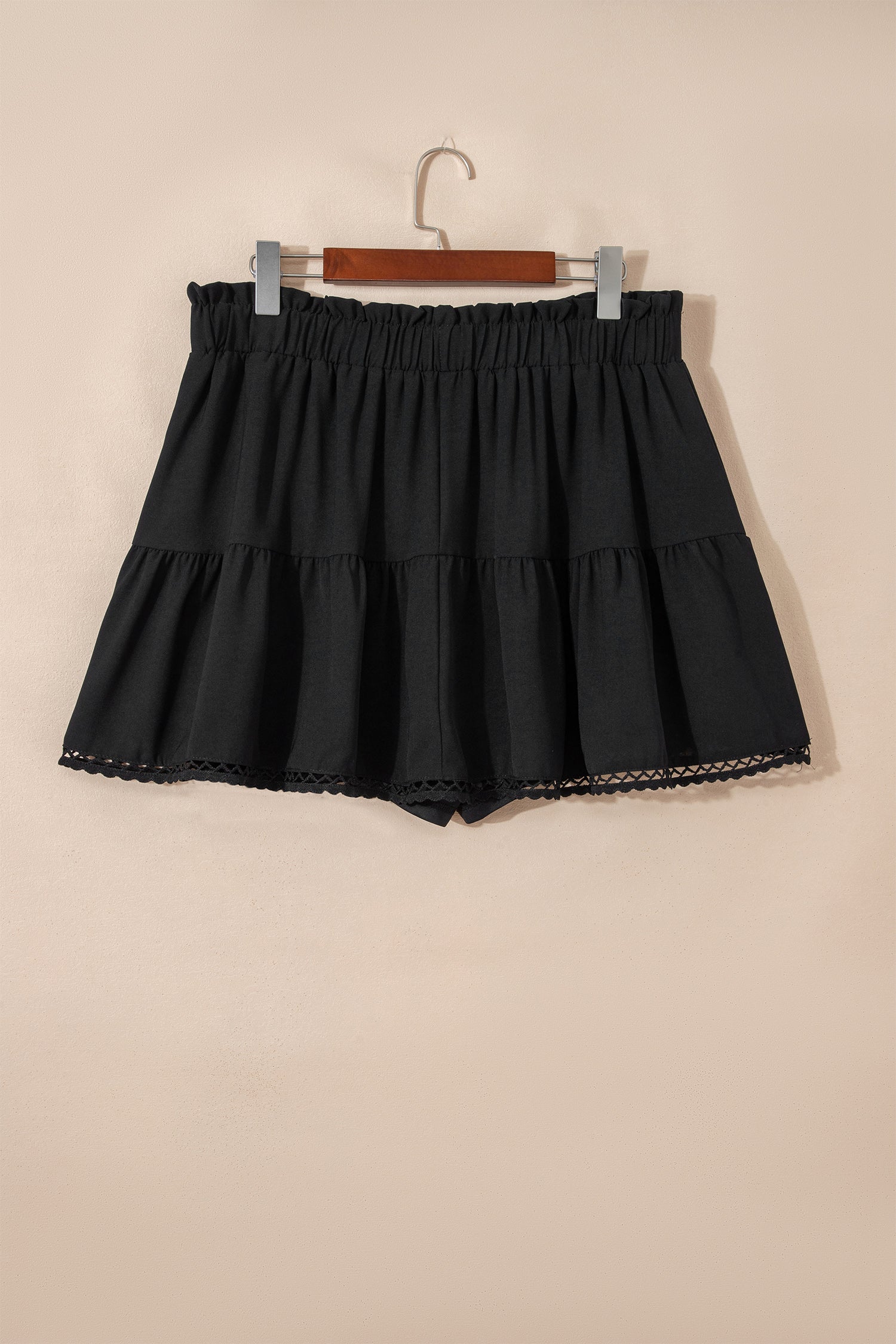 Southern Jet Frilly Shorts