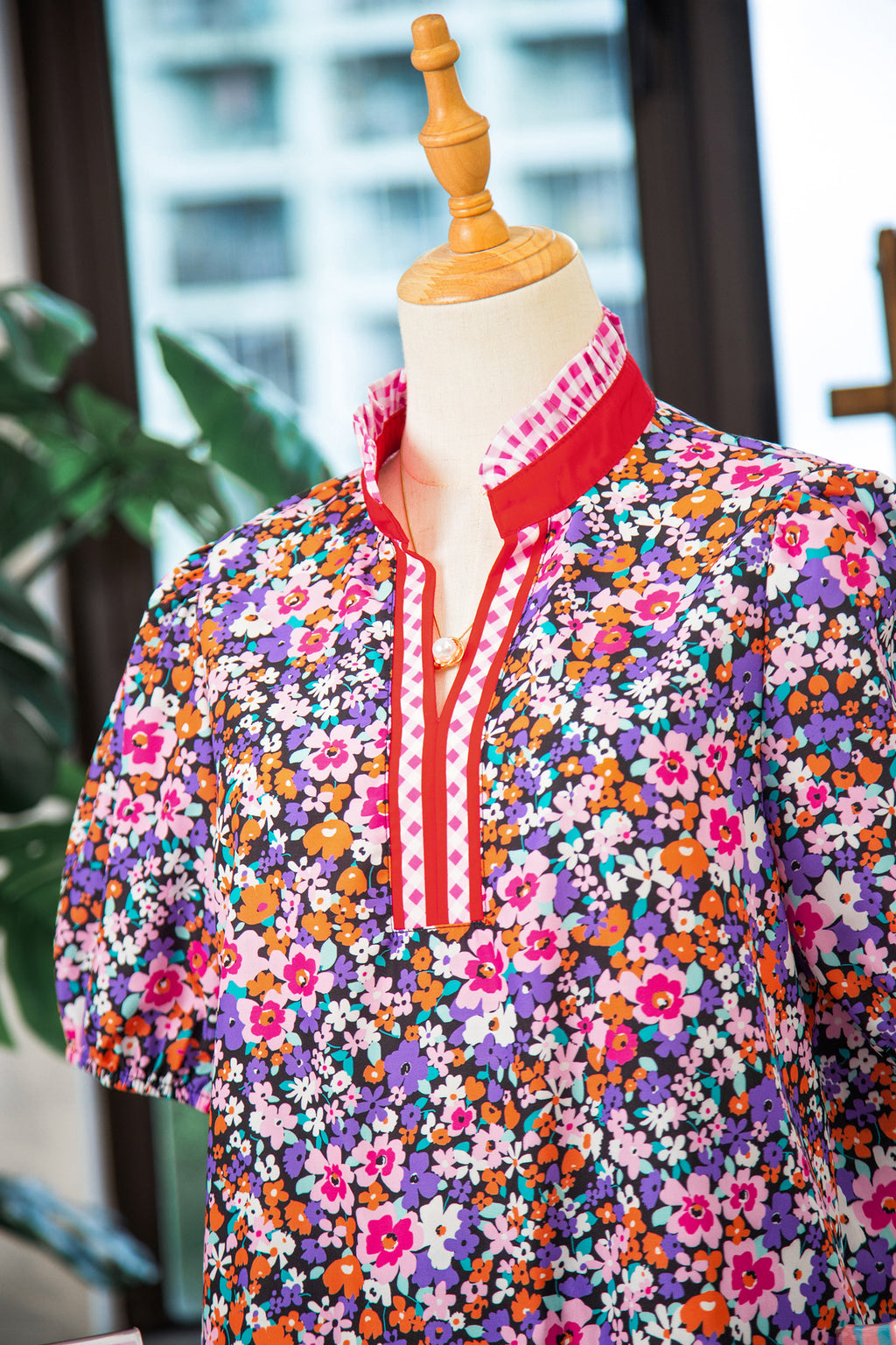 Purple Ditsy Floral Print Plaid Colorblock Trim V Neck Blouse