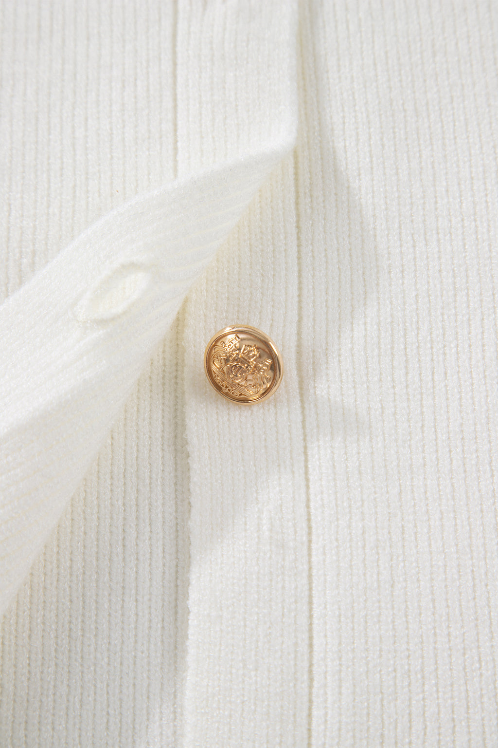 White Solid Color Sleeveless Knit Button Pocketed Sweater